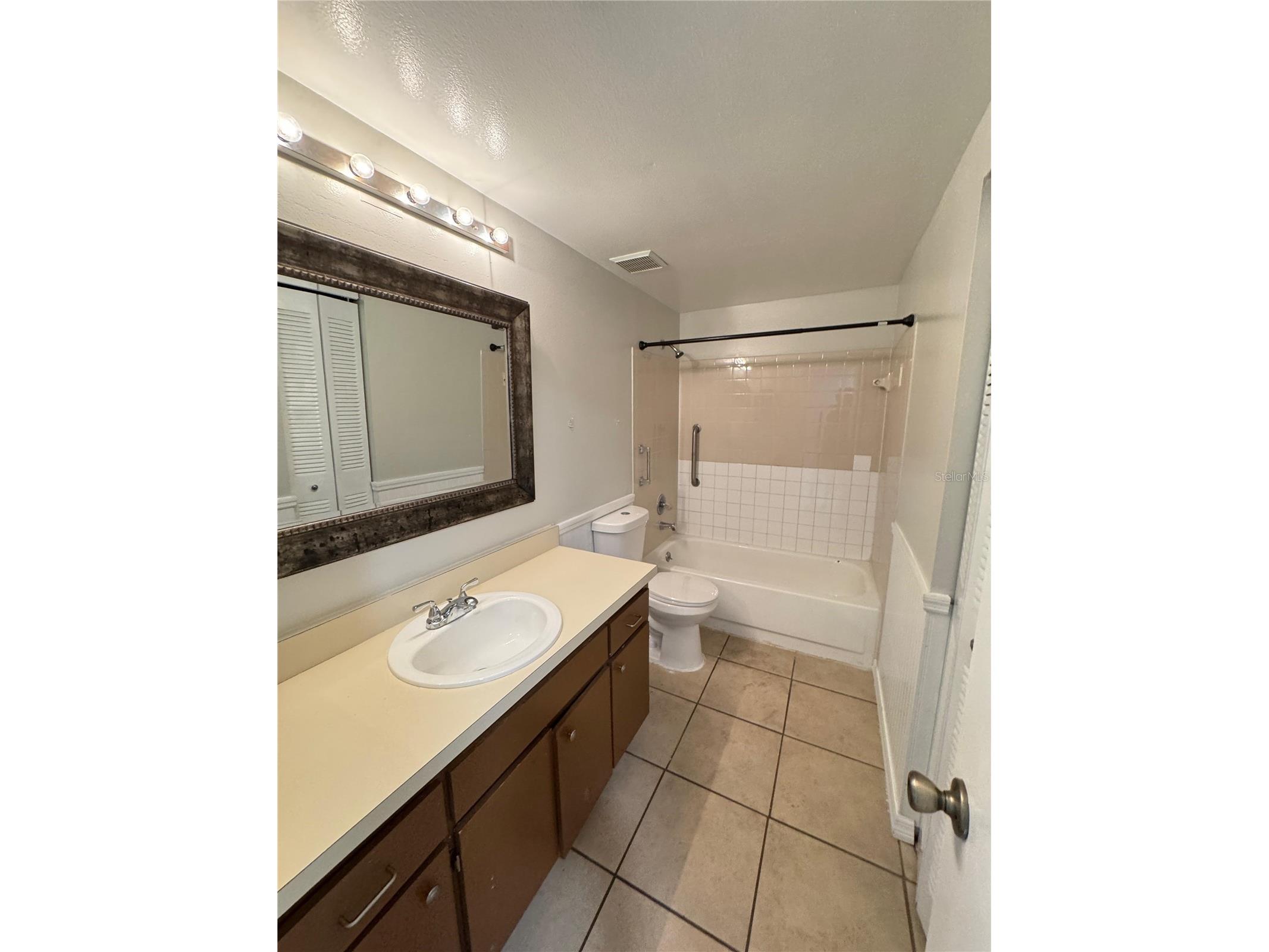 9213 Maybury Court Tampa FL 33615 TB8500844 image12