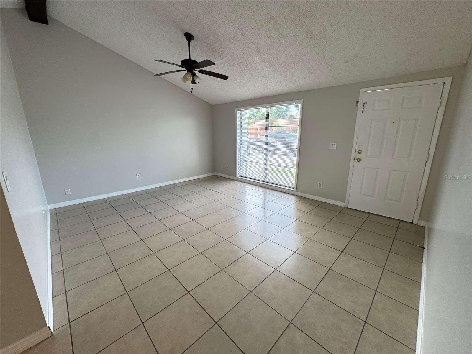 9213 Maybury Court Tampa FL 33615 TB8500844 image4