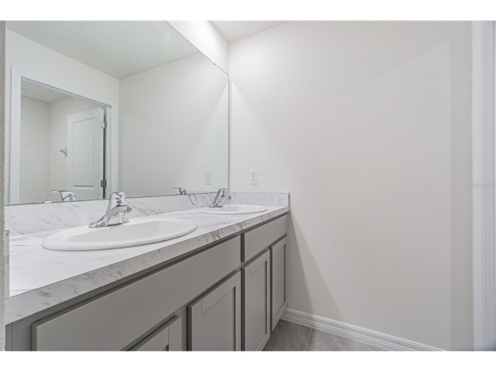 9213 Mission Bay Pl Temple Terrace FL 33637 TB8521534 image32