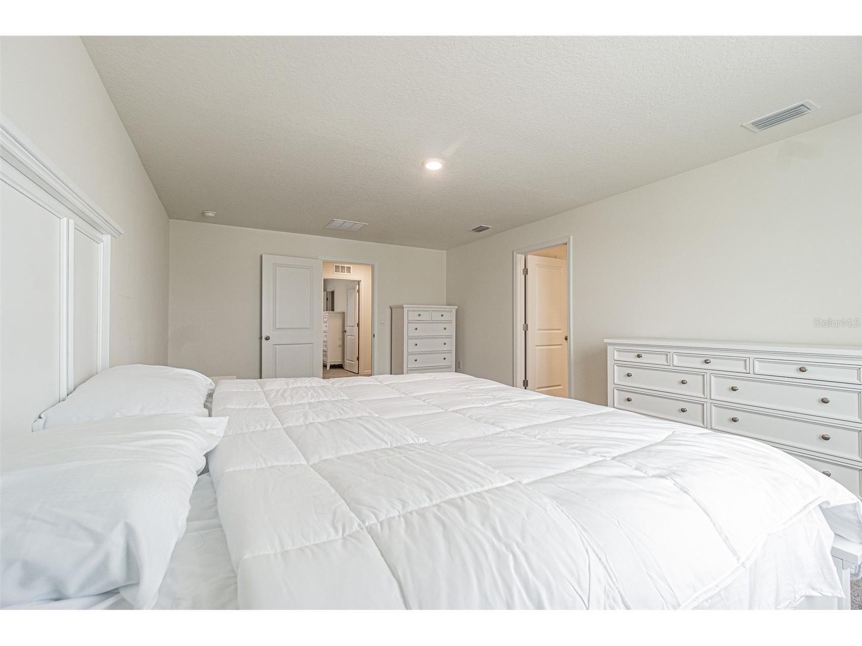 9213 Mission Bay Pl Temple Terrace FL 33637 TB8521534 image8