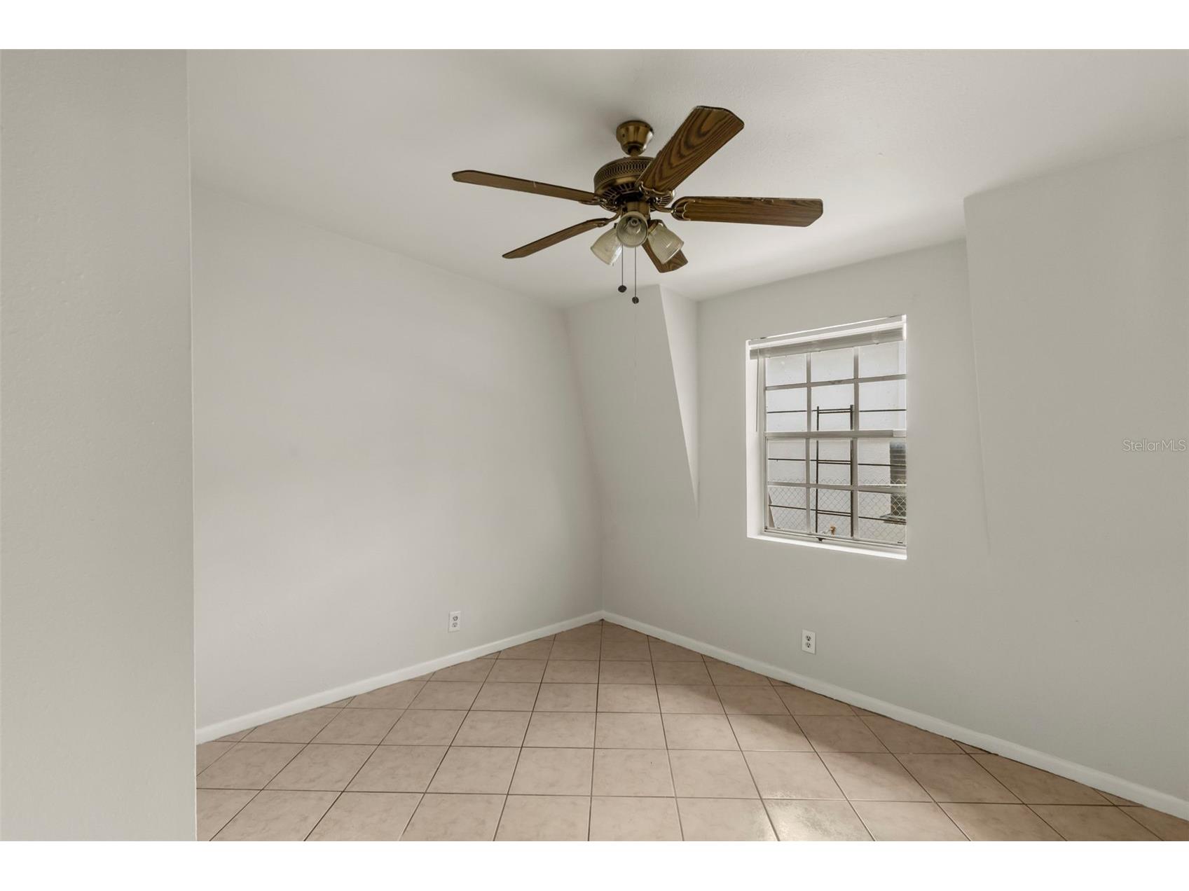 9213 N 13th Street Tampa FL 33612 O6424787 image12