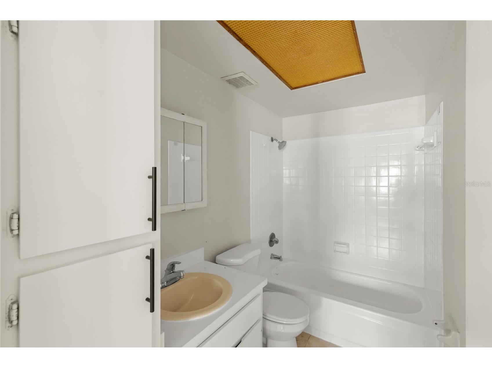 9213 N 13th Street Tampa FL 33612 O6424787 image14