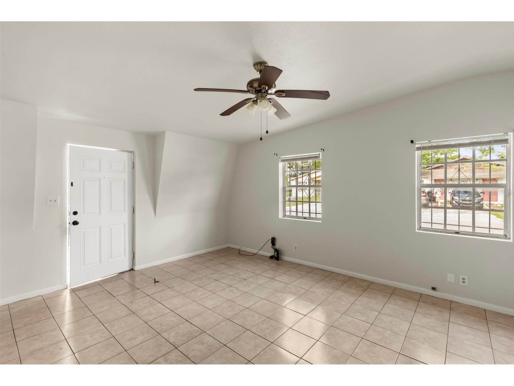 9213 N 13th Street Tampa FL 33612 O6424787 image4