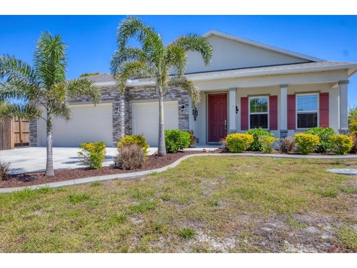 9213 Spring Circle Port Charlotte FL 33981 D6142903 image1