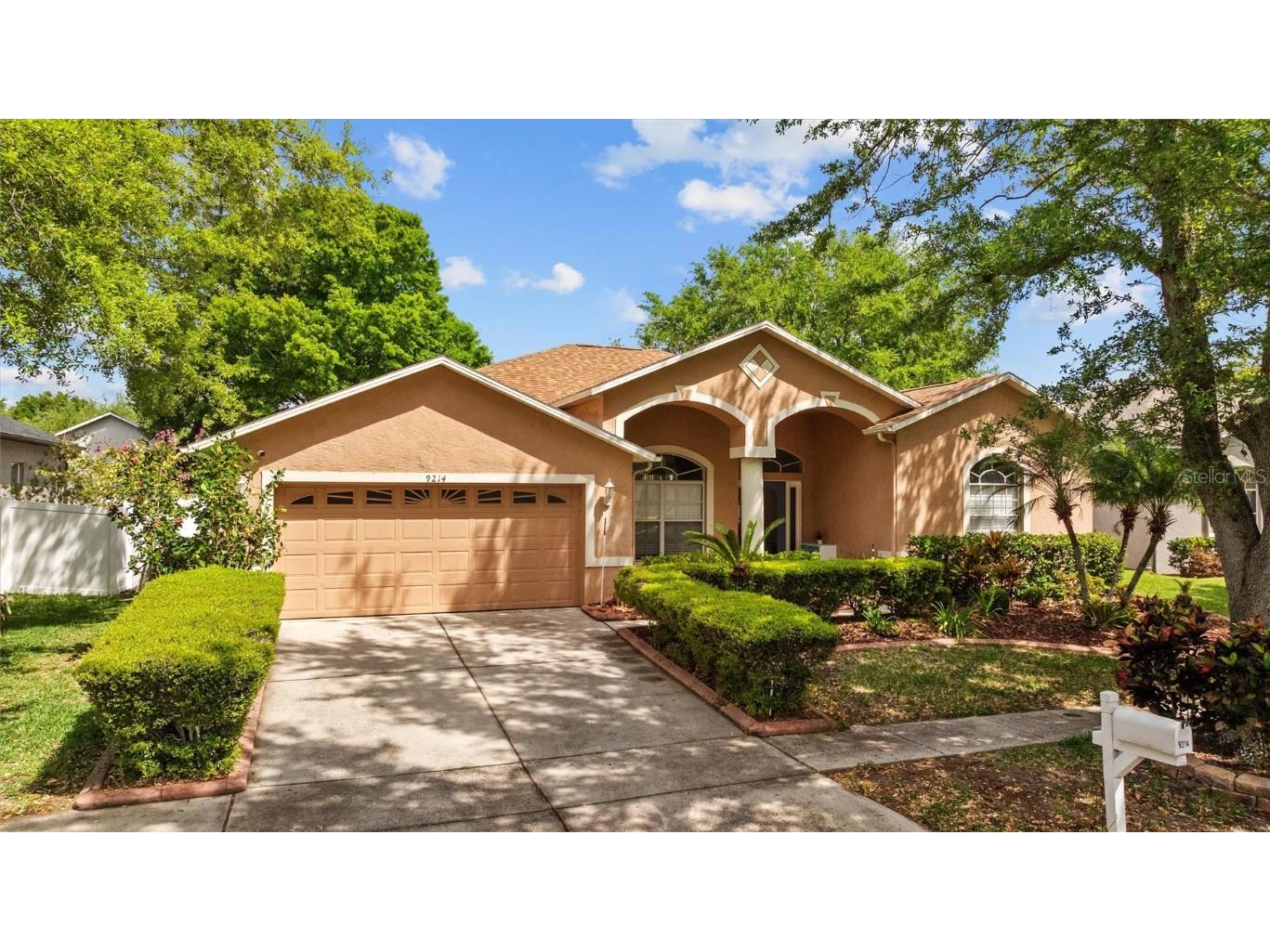 9214 Estate Cove Cir Riverview FL 33578 S5124699 image1