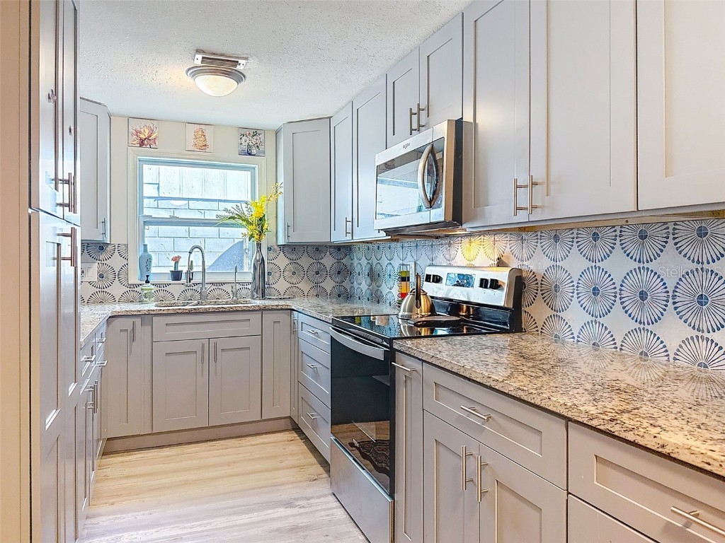 9214 Roundwood Court Tampa FL 33615 TB8448802 image12