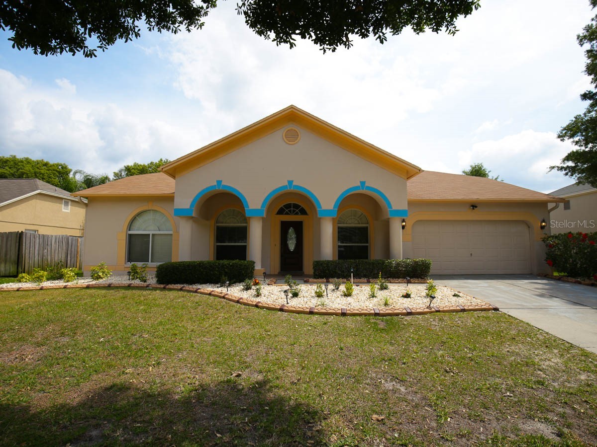 9214 Sunnyoak Drive Riverview FL 33569 TB8507424 image1