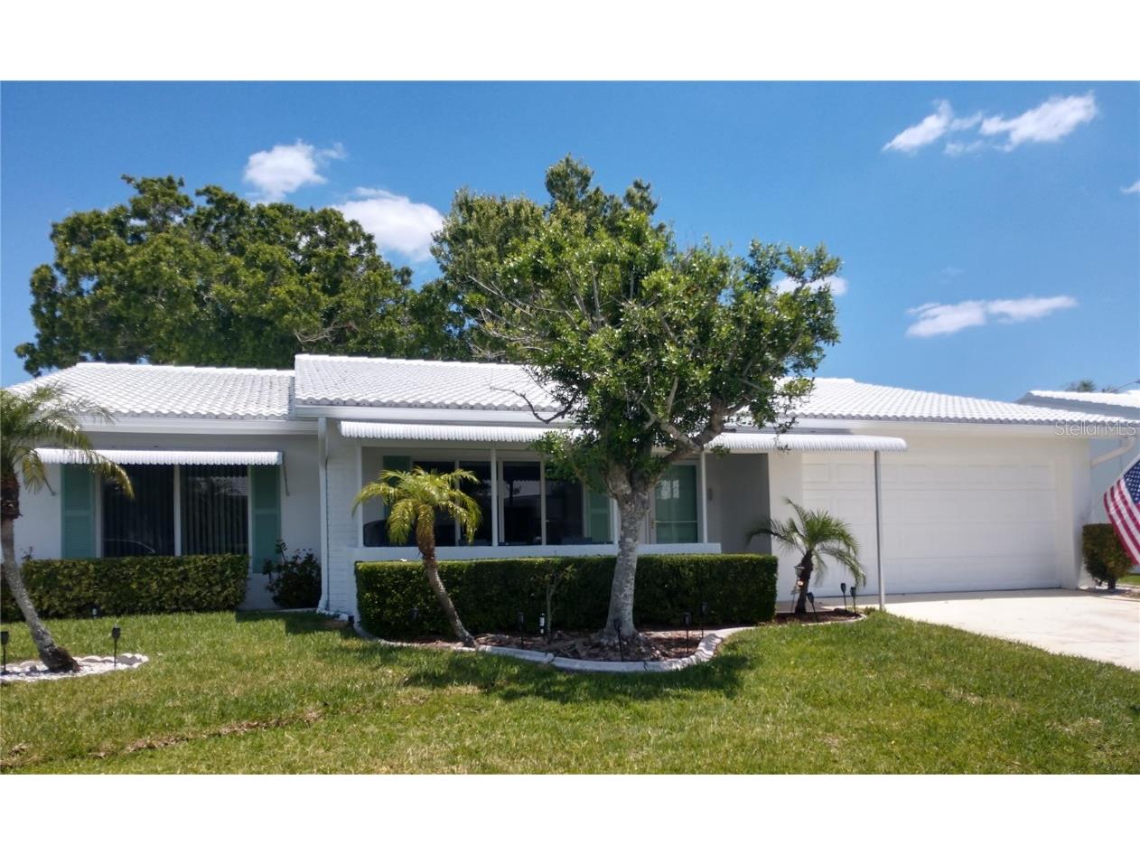 9215 36th Street N #6, Pinellas Park, FL, 33782 | MLS: U8240304 | Edina ...