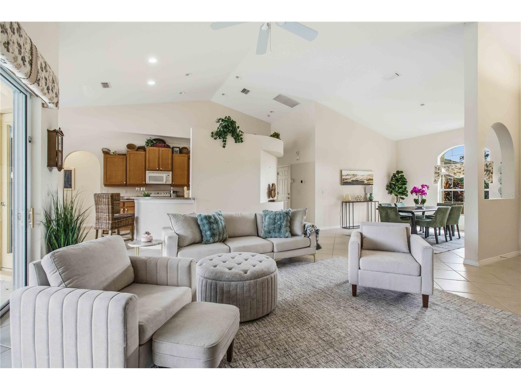 9215 63rd Court E Parrish FL 34219 A4696939 image6