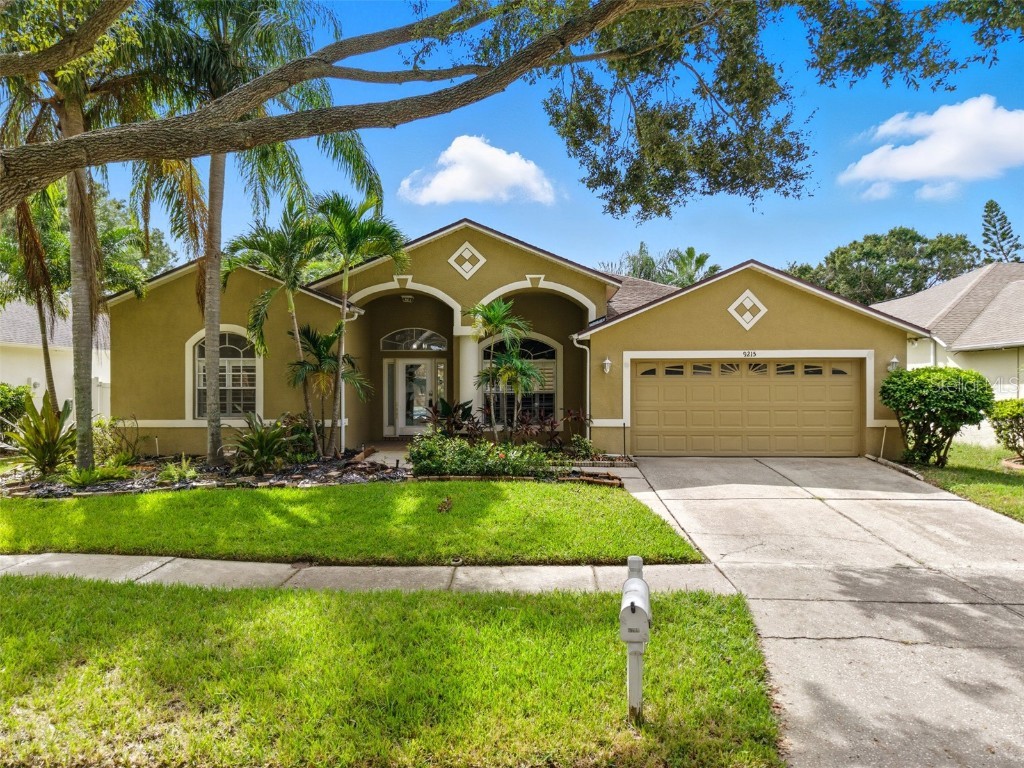 9215 Estate Cove Circle Riverview FL 33578 TB8433277 image1