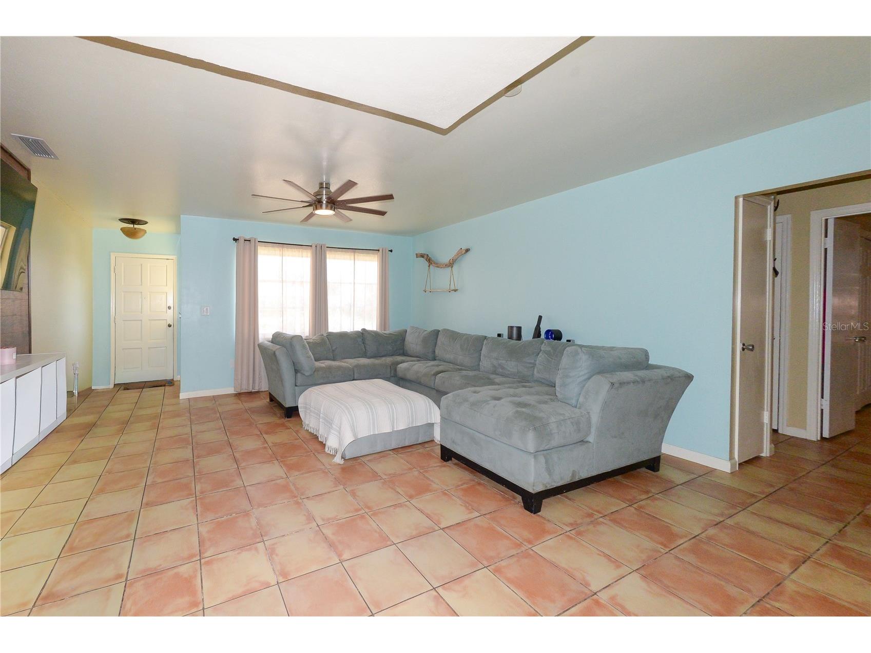 9215 Kingston Road Bradenton FL 34210 C7524568 image6