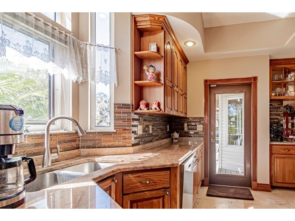 9215 Ridge Road New Port Richey FL 34654 W7879367 image31