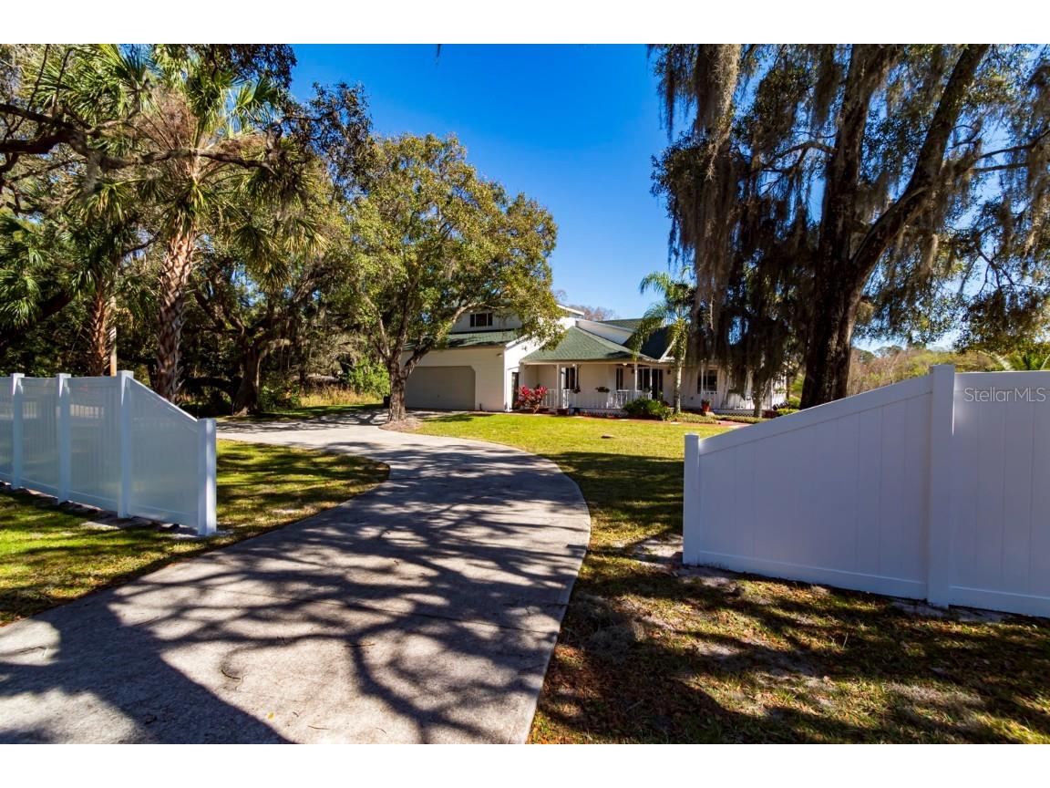 9215 Ridge Road New Port Richey FL 34654 W7879848 image11