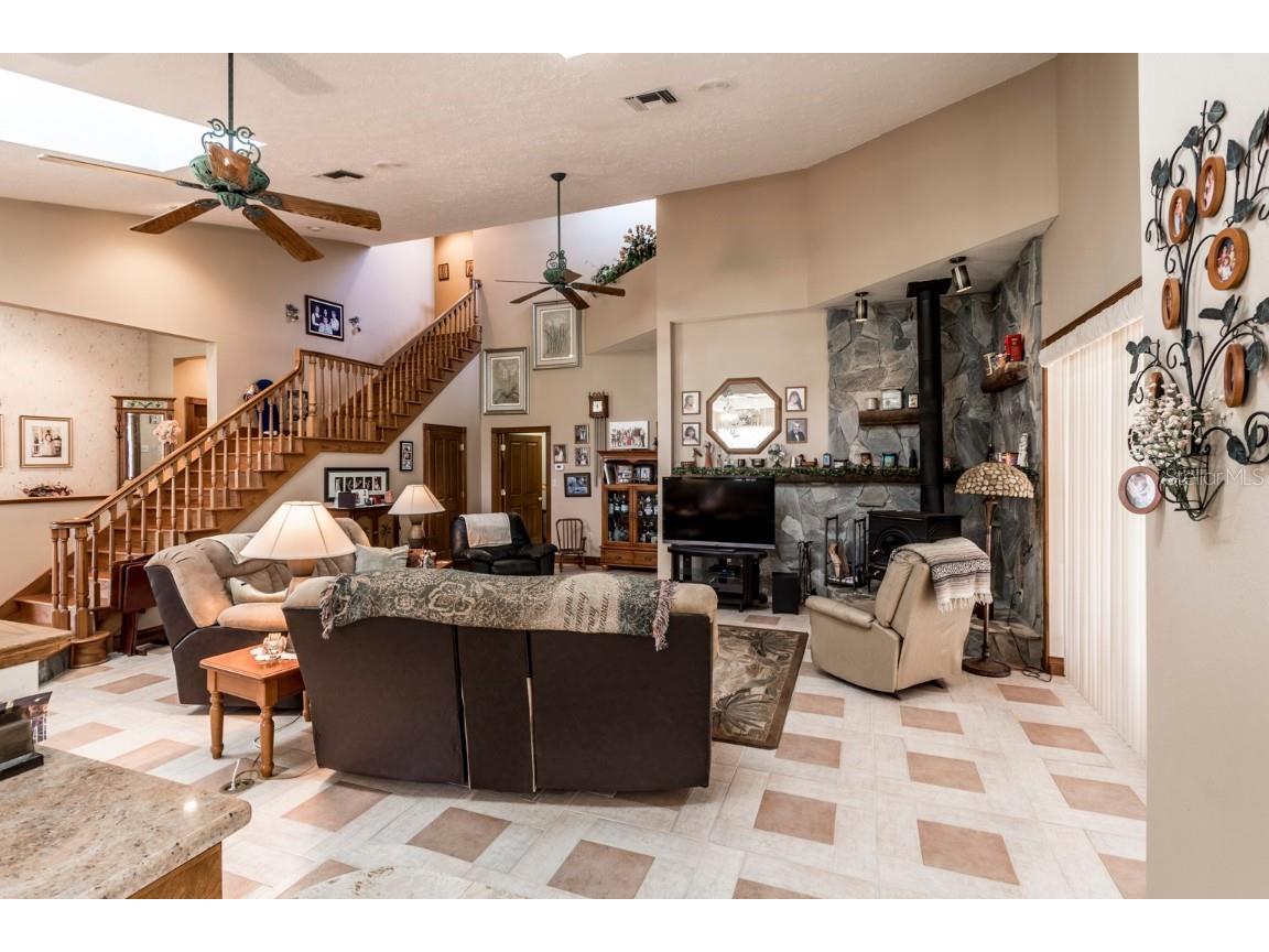 9215 Ridge Road New Port Richey FL 34654 W7879848 image36