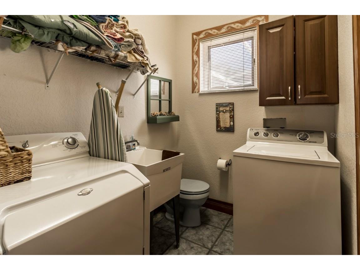 9215 Ridge Road New Port Richey FL 34654 W7879848 image48