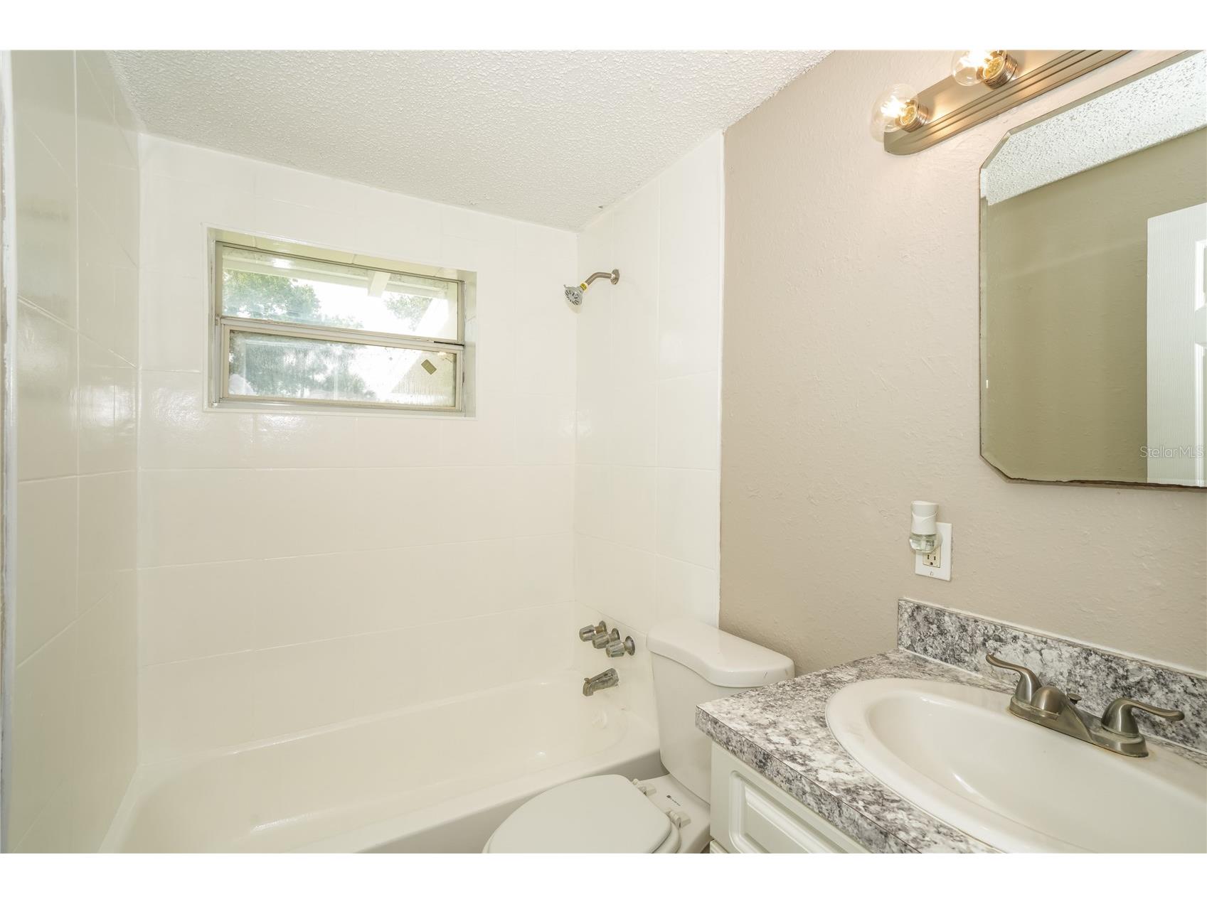 9216 W Patterson Street Tampa FL 33615 TB8525312 image14