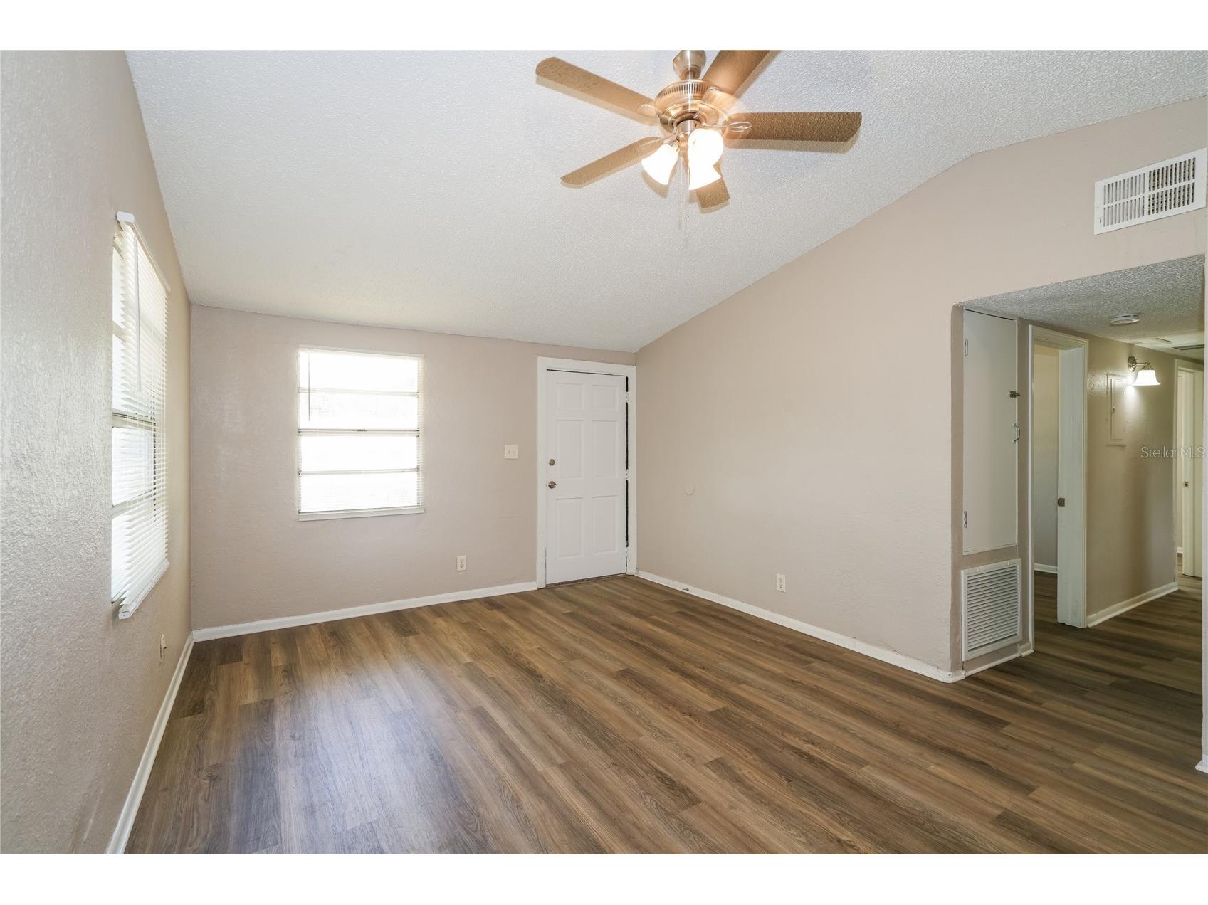 9216 W Patterson Street Tampa FL 33615 TB8525312 image6