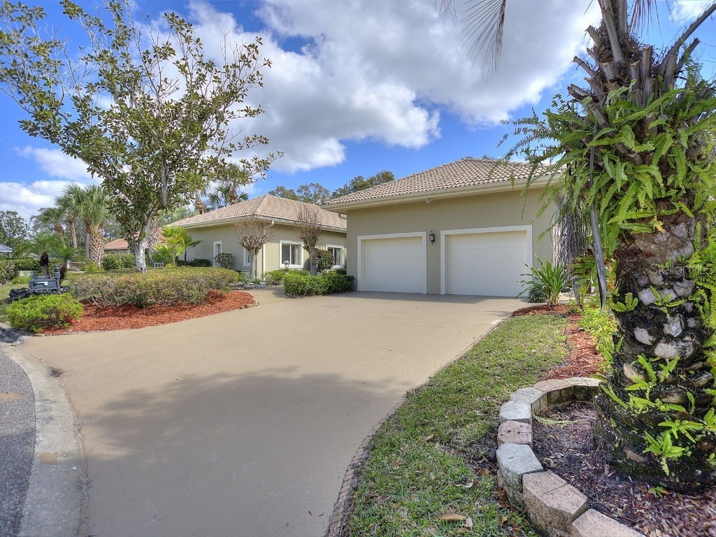 9217 Hidden Bay Lane Orlando FL 32819 O6006221 image1