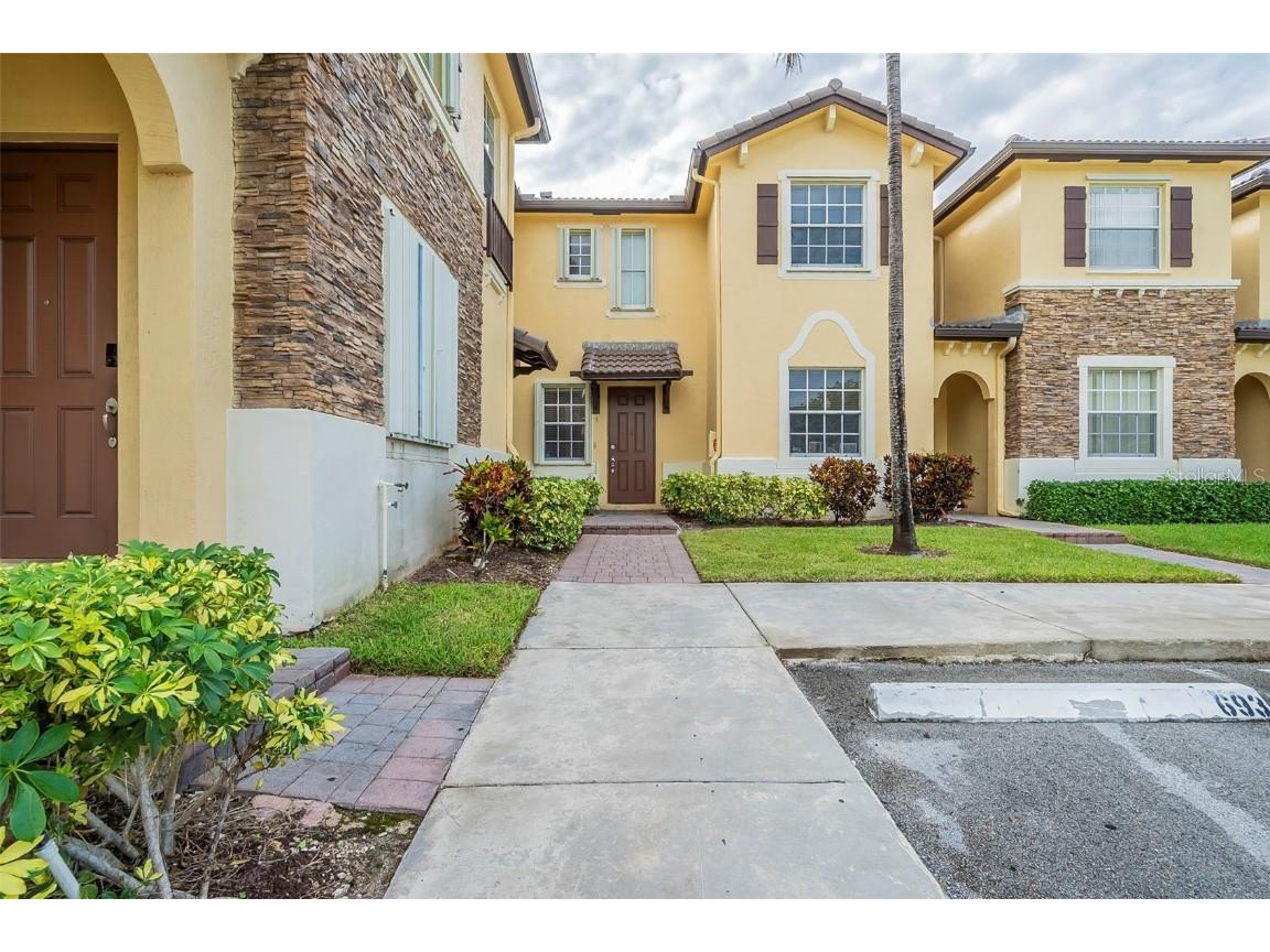 9217 SW 227th Street #3 Cutler Bay FL 33190 O6351307 image2