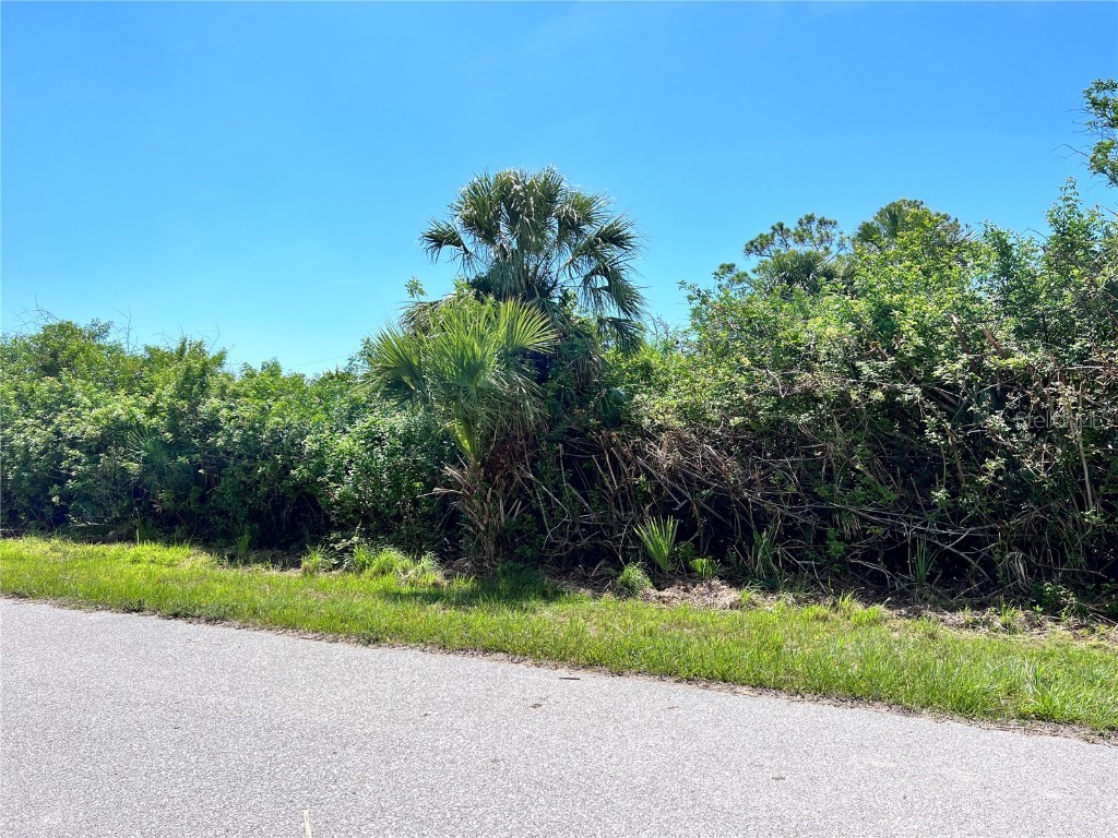 9218 Clewiston Terrace Englewood FL 34224 D6131393 image1