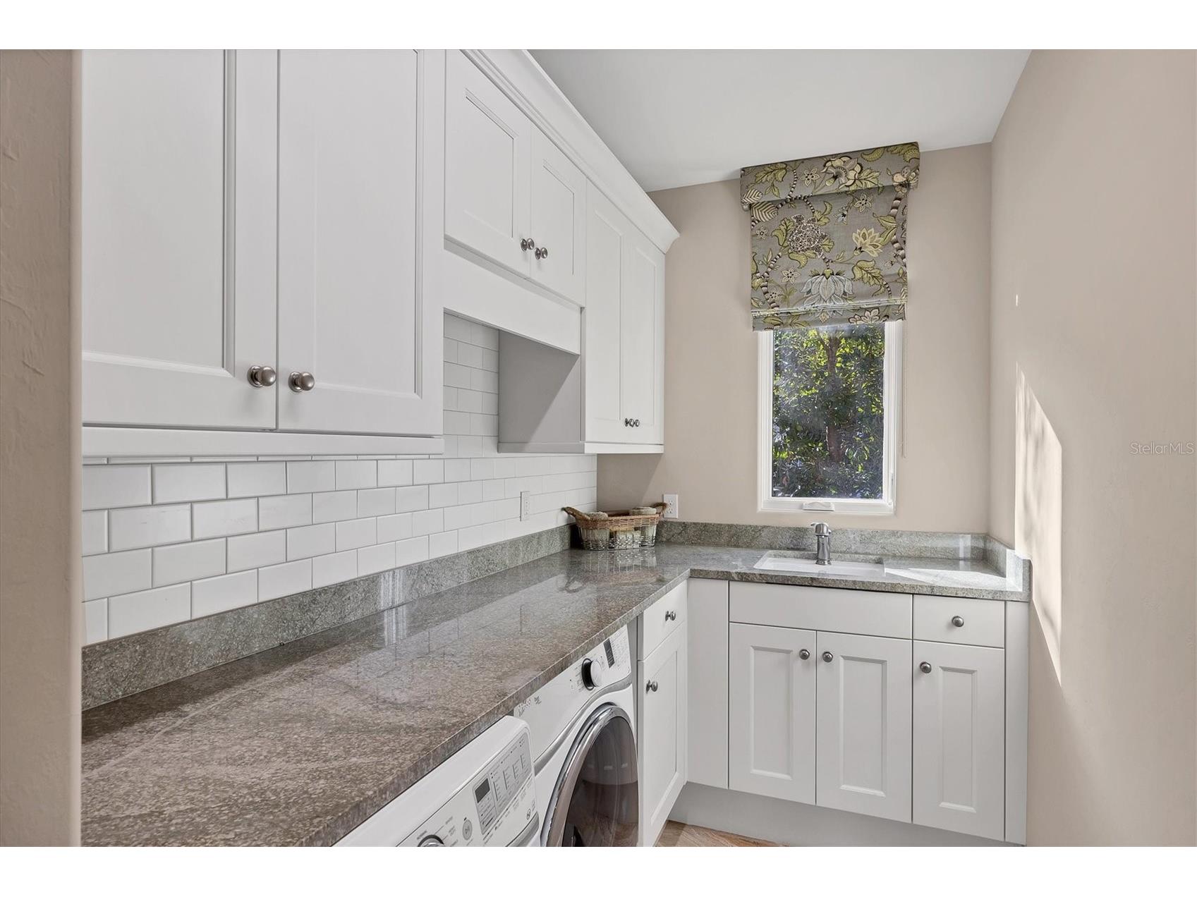 9218 Mcdaniel Lane Sarasota FL 34240 A4677310 image37