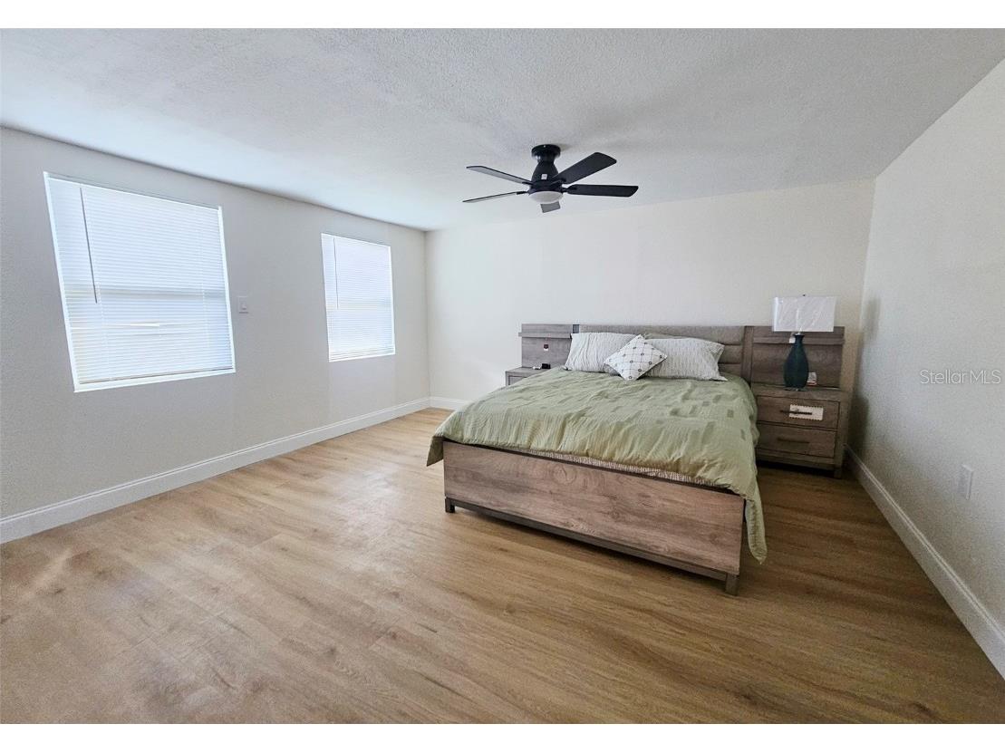 9218 Memorial Highway Tampa FL 33615 TB8440782 image12