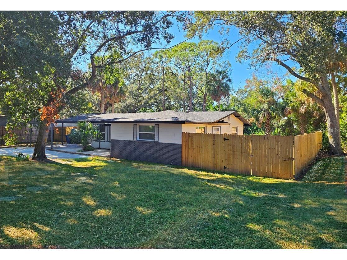 9218 Memorial Highway Tampa FL 33615 TB8440782 image26