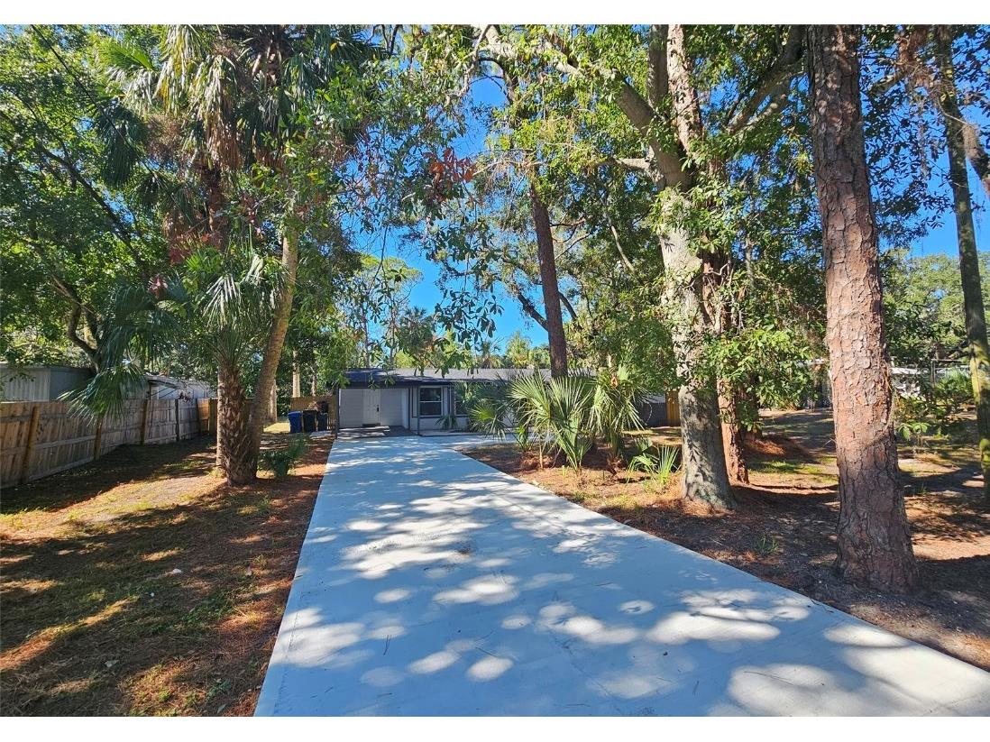 9218 Memorial Highway Tampa FL 33615 TB8440782 image3