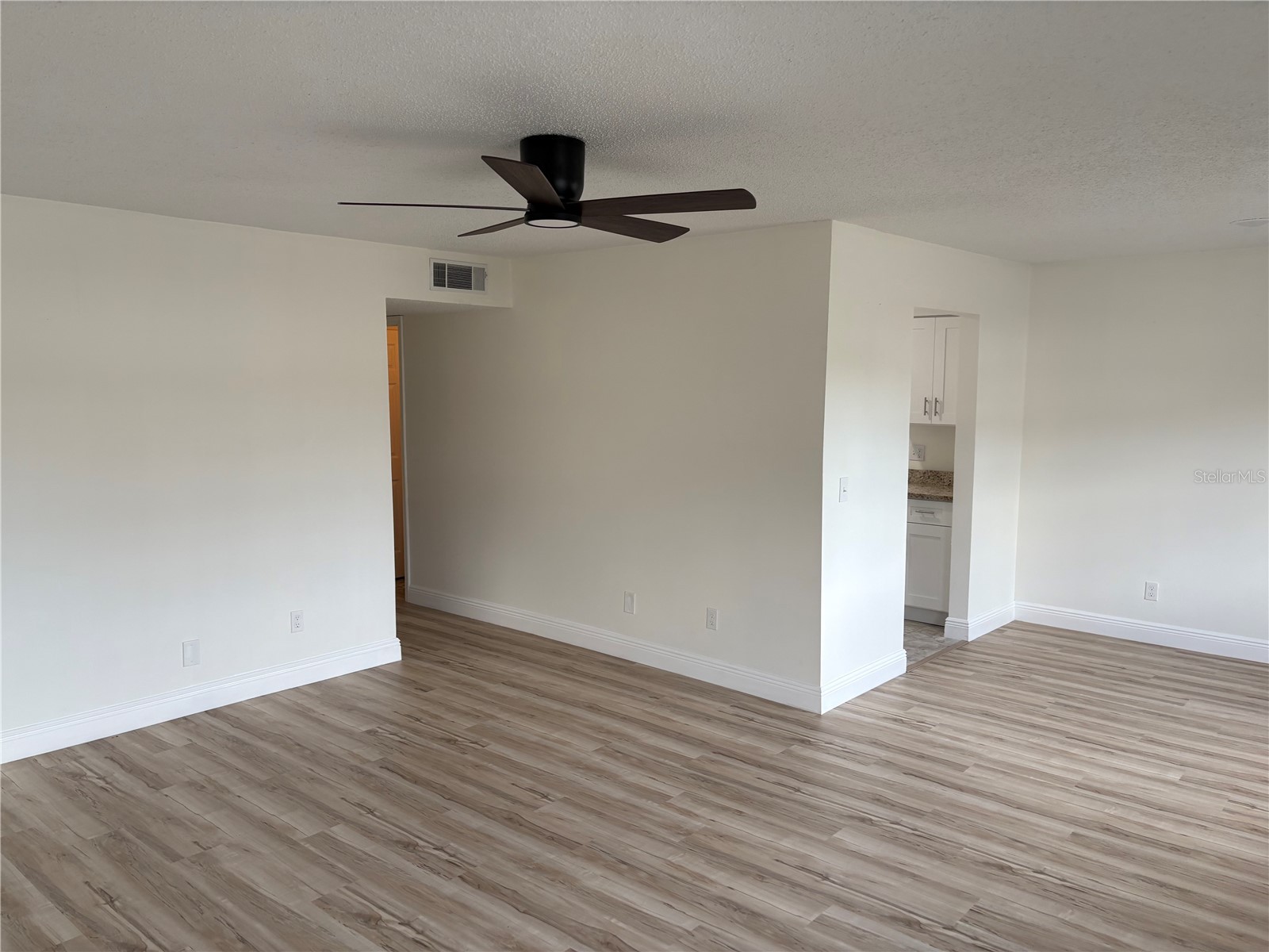 9218 Tudor Drive #P101 Tampa FL 33615 TB8515333 image14