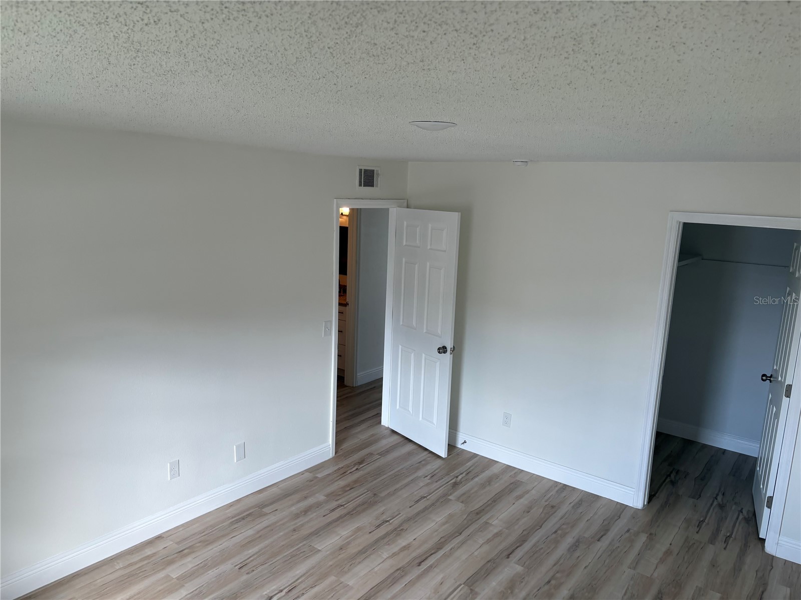 9218 Tudor Drive #P101 Tampa FL 33615 TB8515333 image7