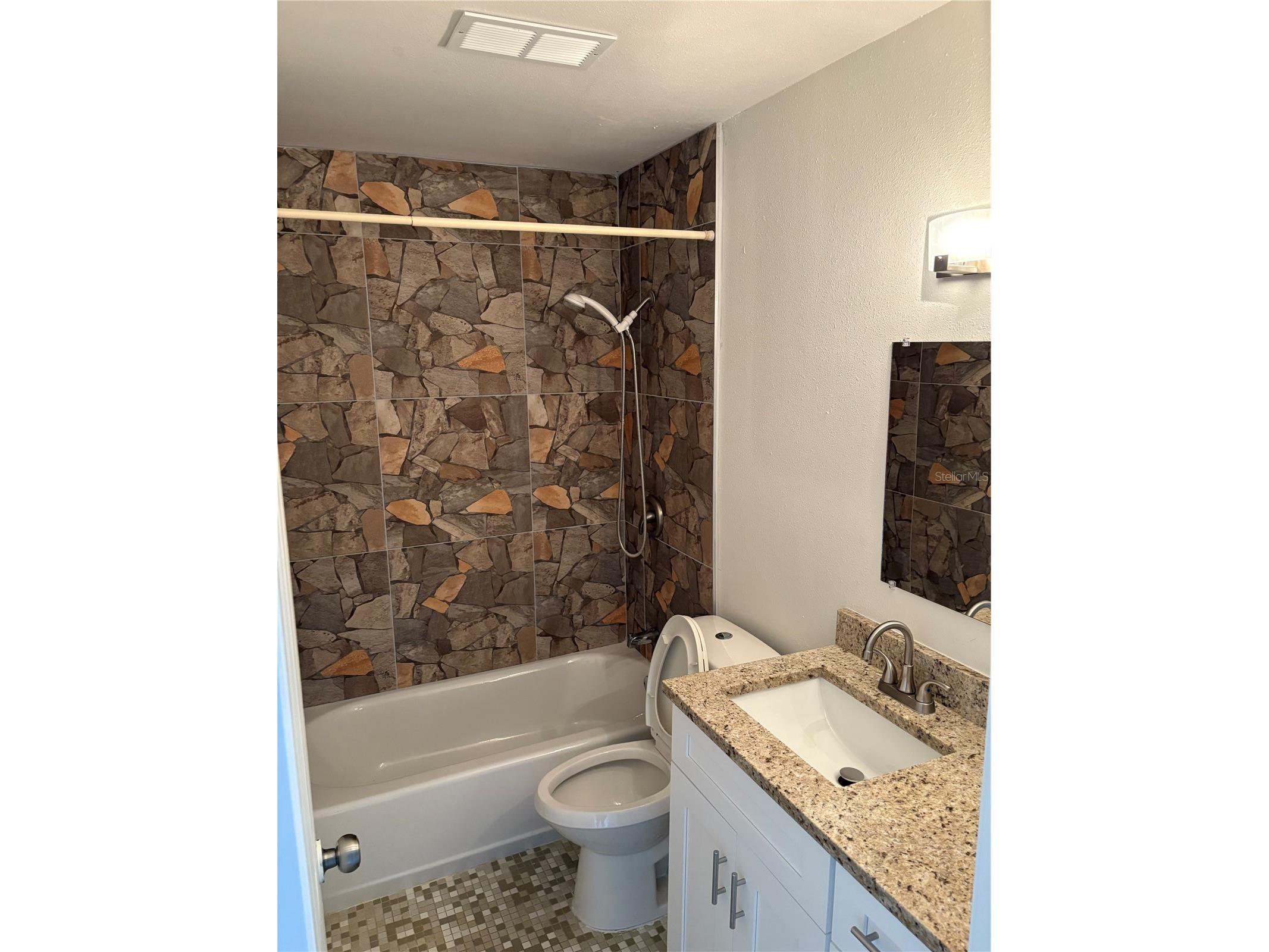 9218 Tudor Drive #P101 Tampa FL 33615 TB8515333 image9