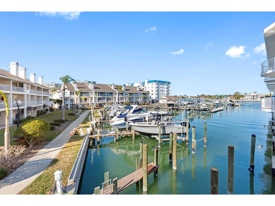9219 Captiva Circle Saint Pete Beach FL 33706 TB8328810 image1