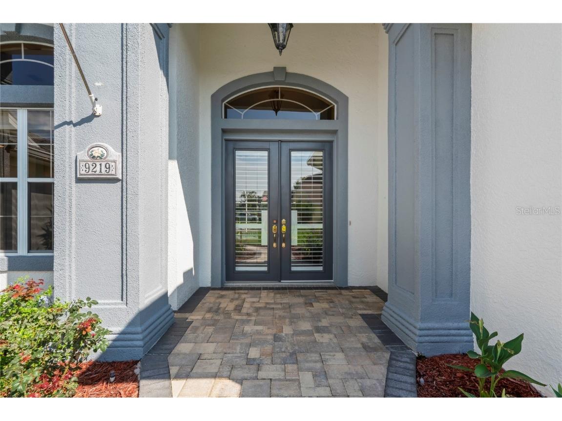 9219 Grand Cypress Drive Weeki Wachee FL 34613 W7878490 image3