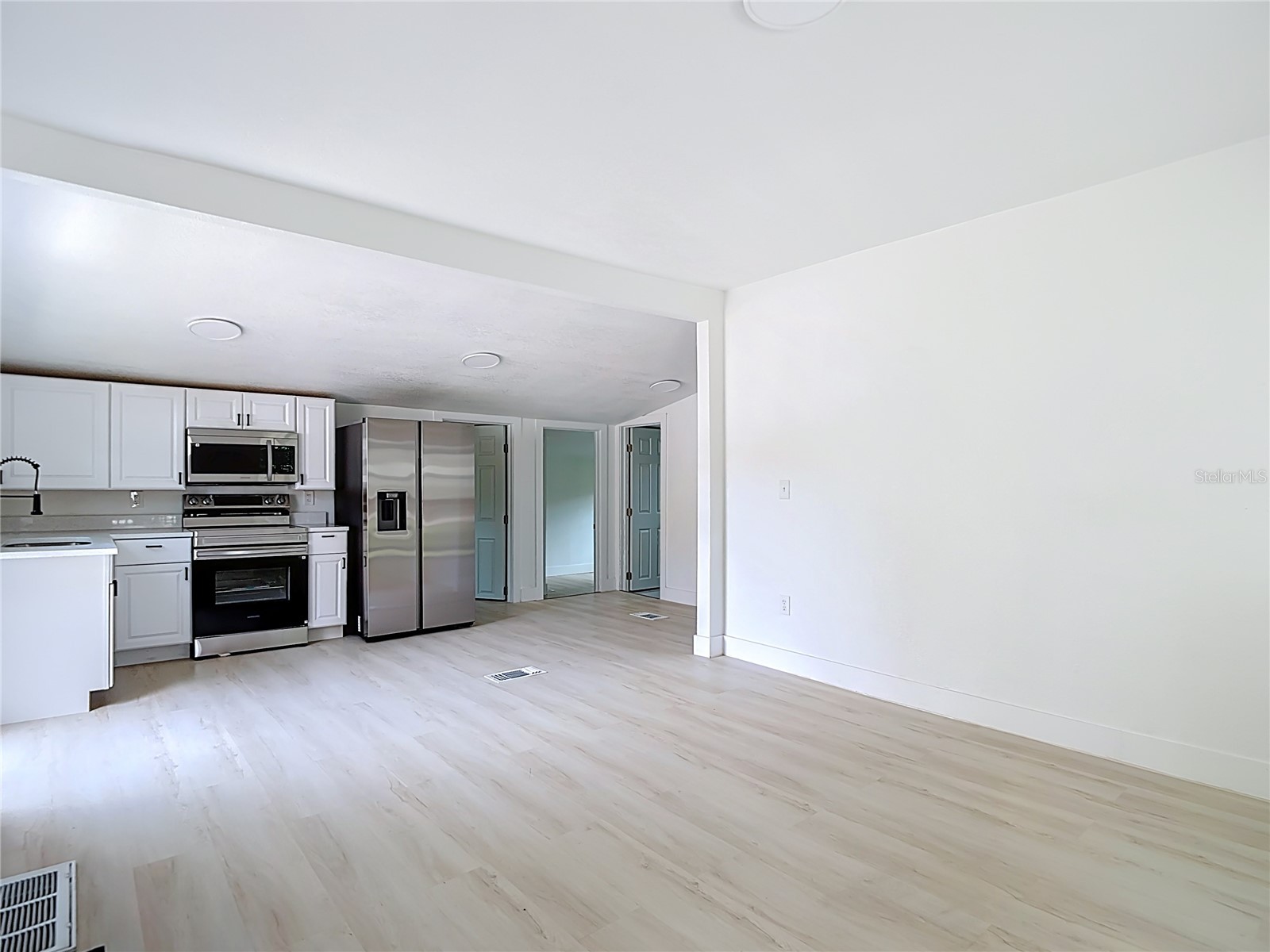 9219 N 13th Street Tampa FL 33612 TB8498509 image6