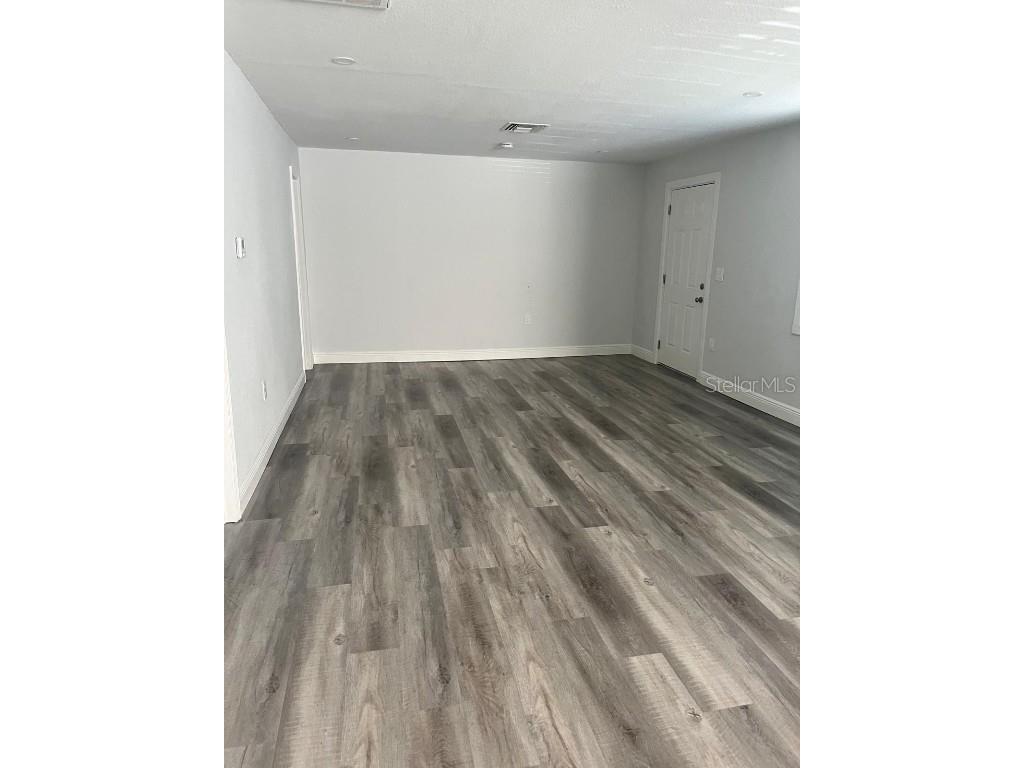 9219 N 28th Street Tampa FL 33612 TB8441797 image3