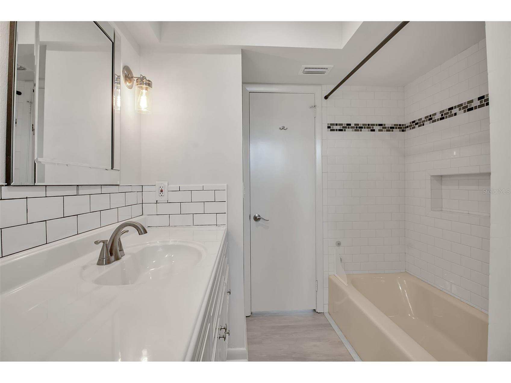 922 Casey Cove Drive Nokomis FL 34275 - INTRACOASTAL WATERWAY A4678726 image23