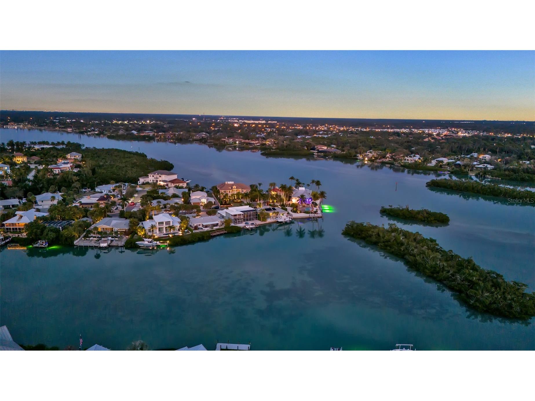 922 Casey Cove Drive Nokomis FL 34275 - INTRACOASTAL WATERWAY A4678726 image47