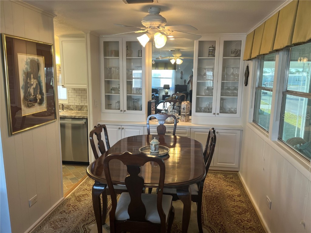 922 Cortina Boulevard Venice FL 34285 N6141592 image17