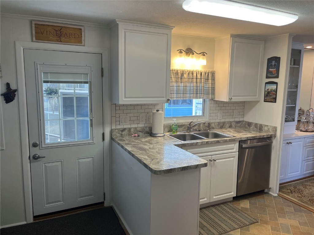 922 Cortina Boulevard Venice FL 34285 N6141592 image22