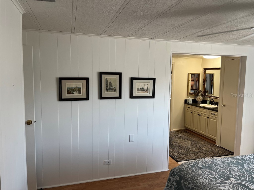 922 Cortina Boulevard Venice FL 34285 N6141592 image38