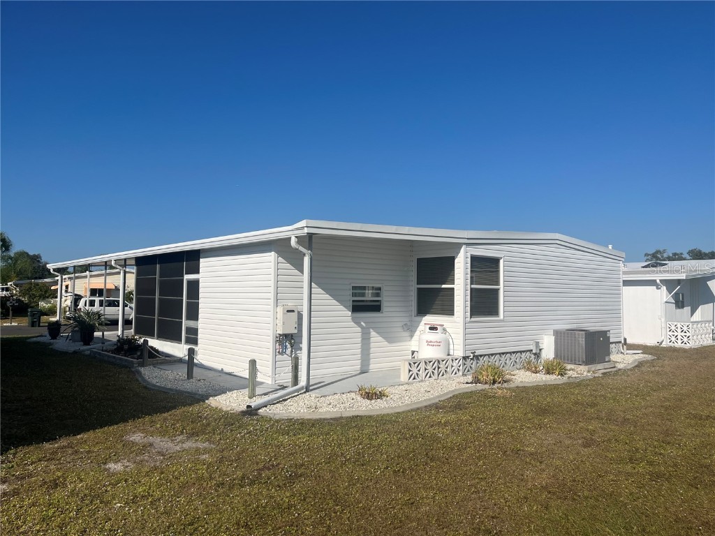 922 Cortina Boulevard Venice FL 34285 N6141592 image4