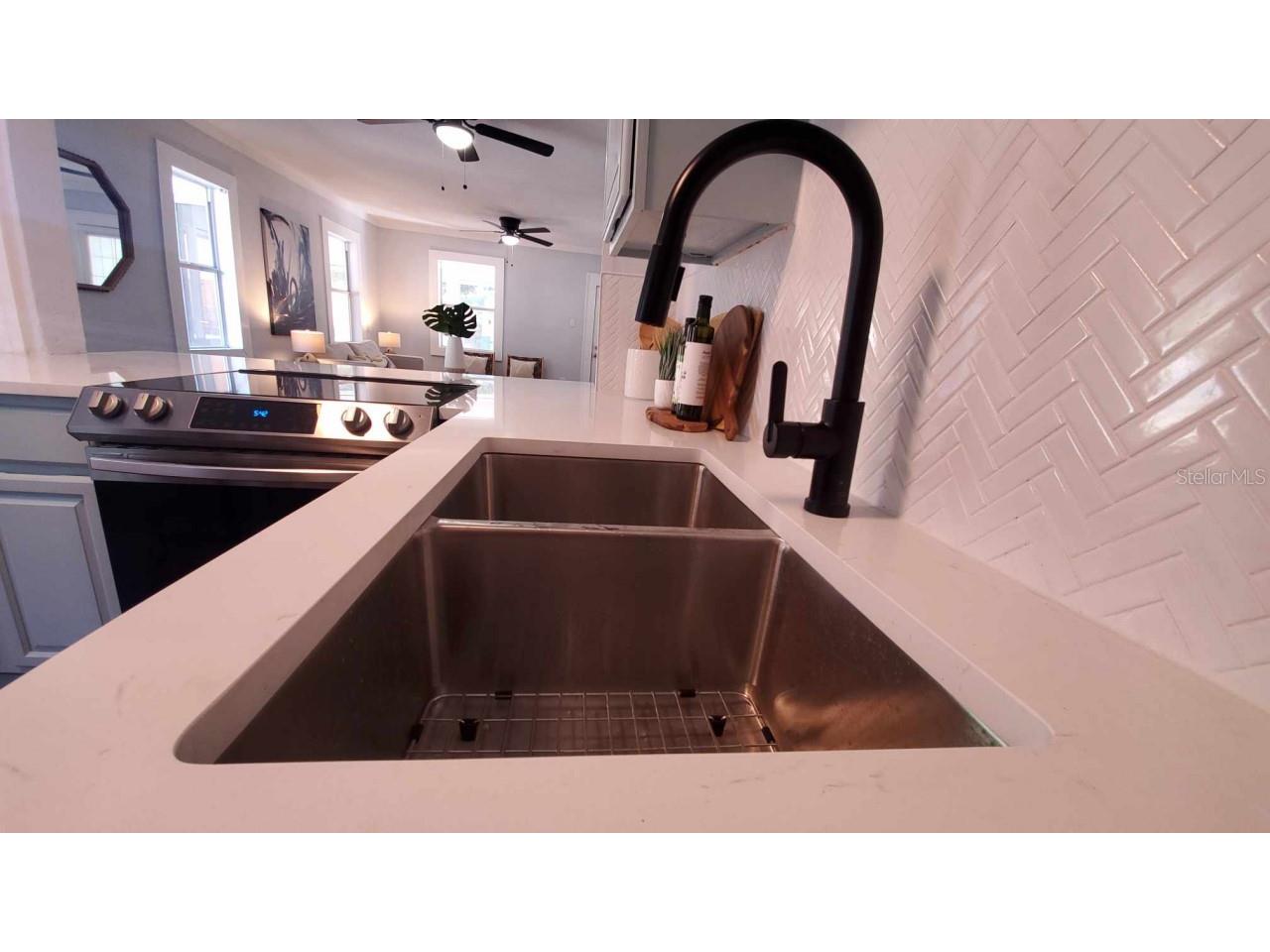 922 E Ida Street Tampa FL 33603 O6166157 image7