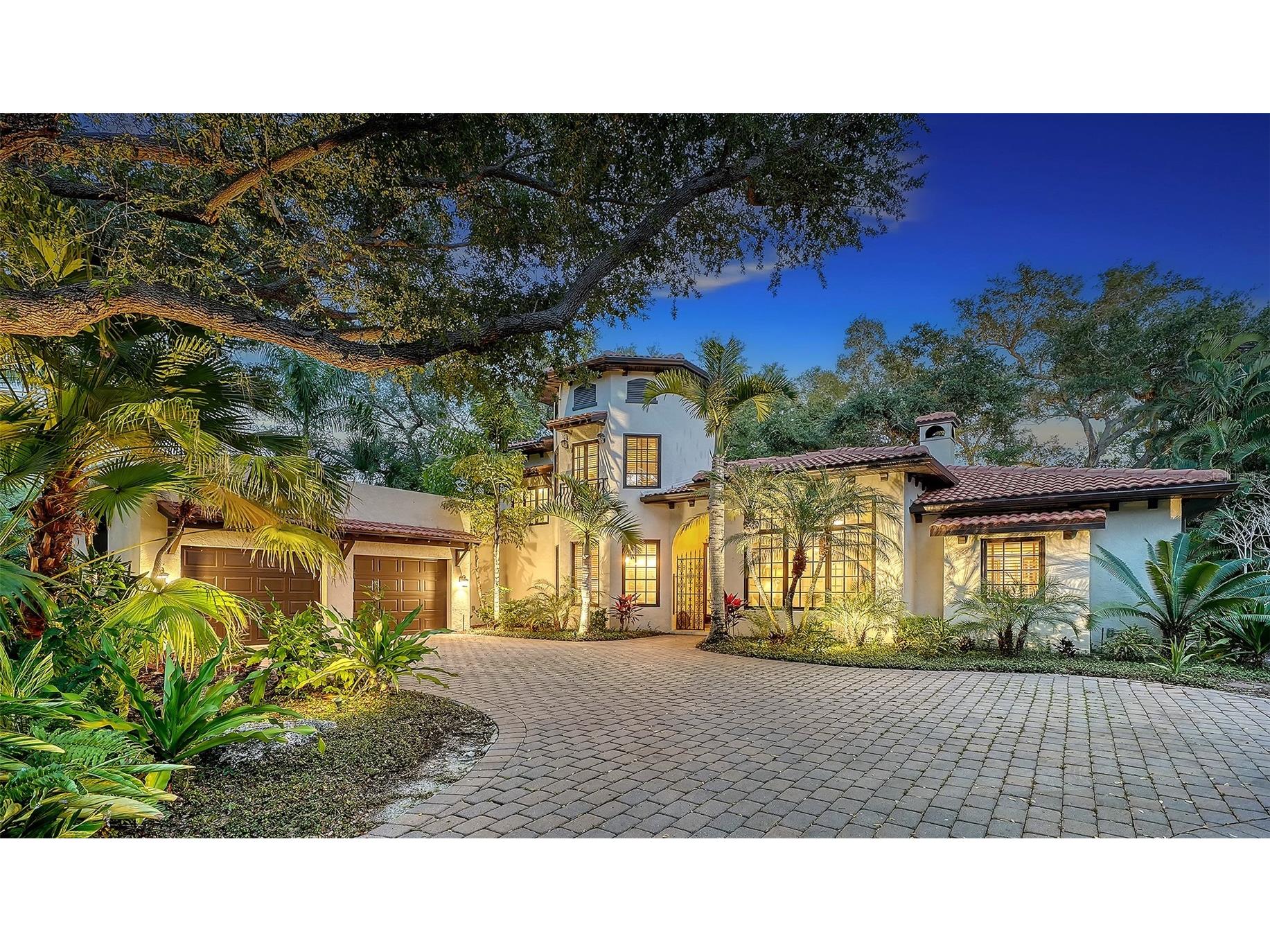922 Indian Beach Drive Sarasota FL 34234 A4689749 image1