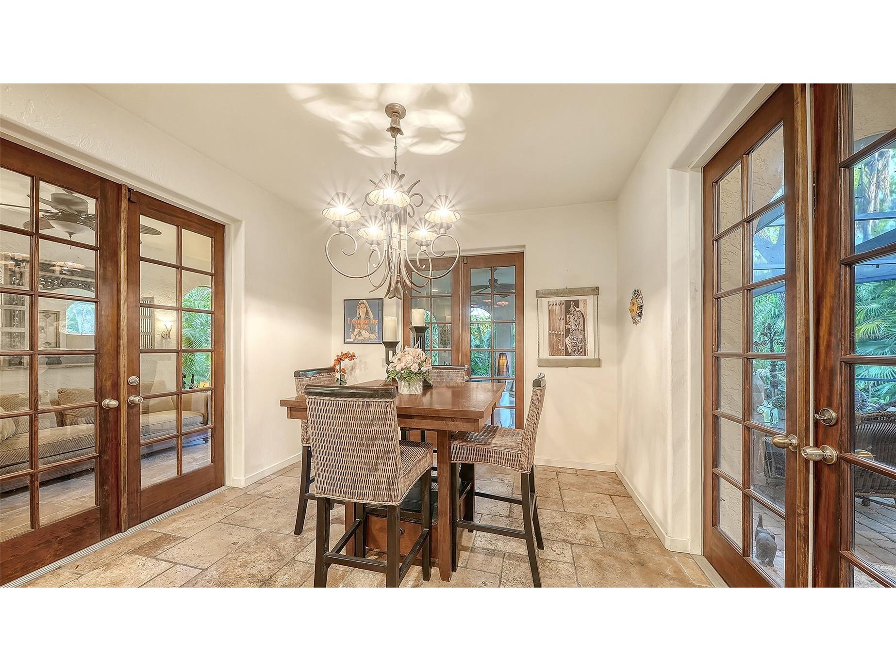 922 Indian Beach Drive Sarasota FL 34234 A4689749 image11