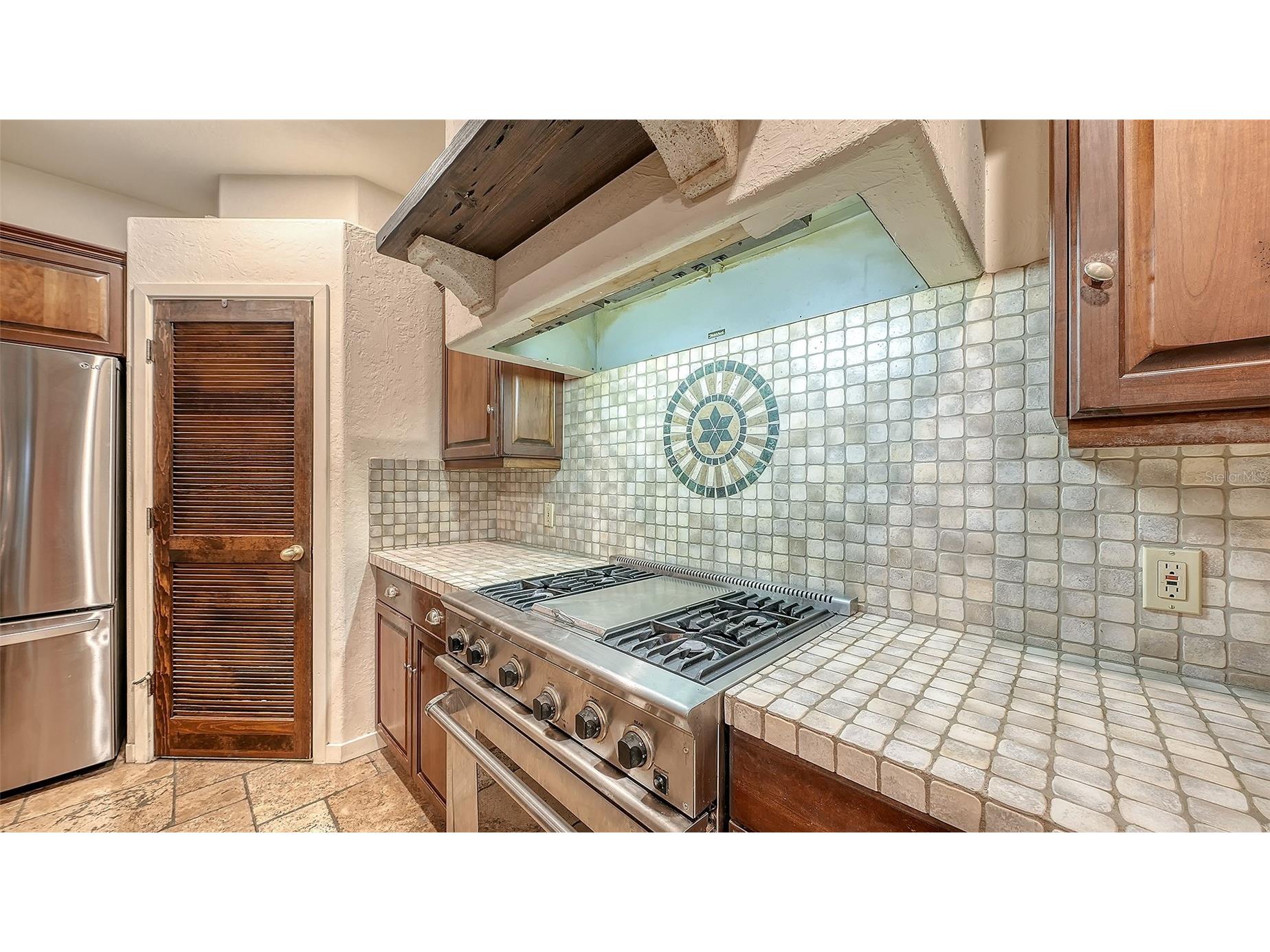 922 Indian Beach Drive Sarasota FL 34234 A4689749 image15