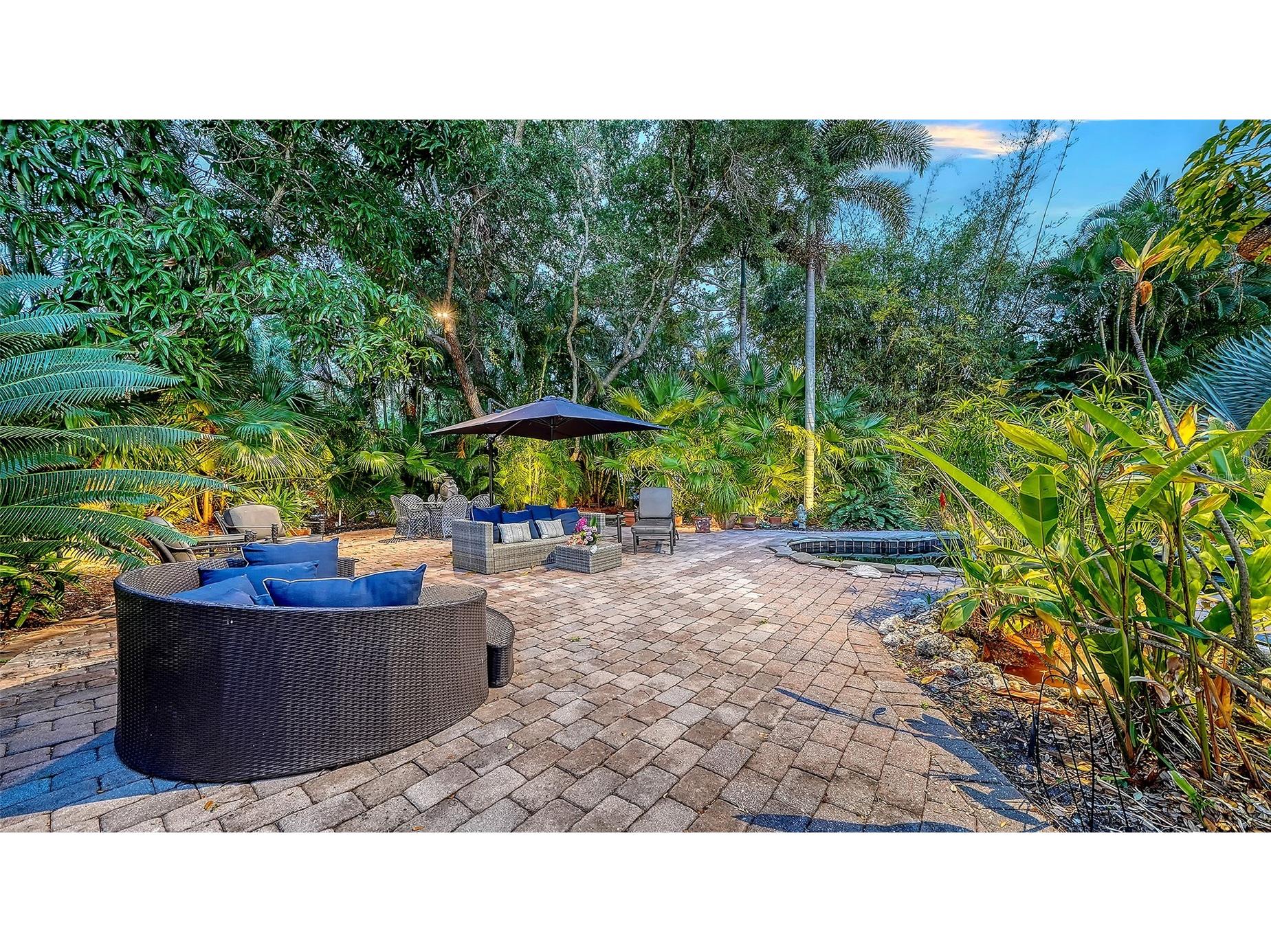 922 Indian Beach Drive Sarasota FL 34234 A4689749 image38
