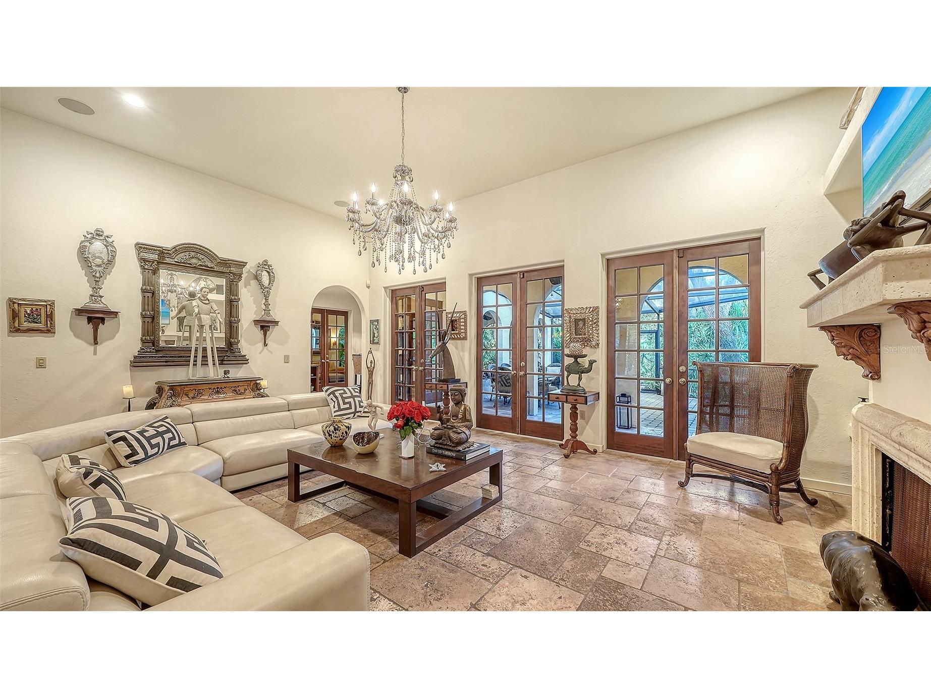 922 Indian Beach Drive Sarasota FL 34234 A4689749 image4