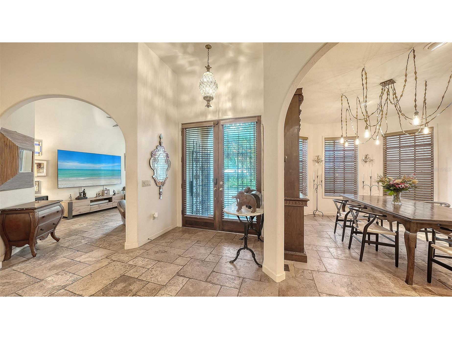 922 Indian Beach Drive Sarasota FL 34234 A4689749 image7