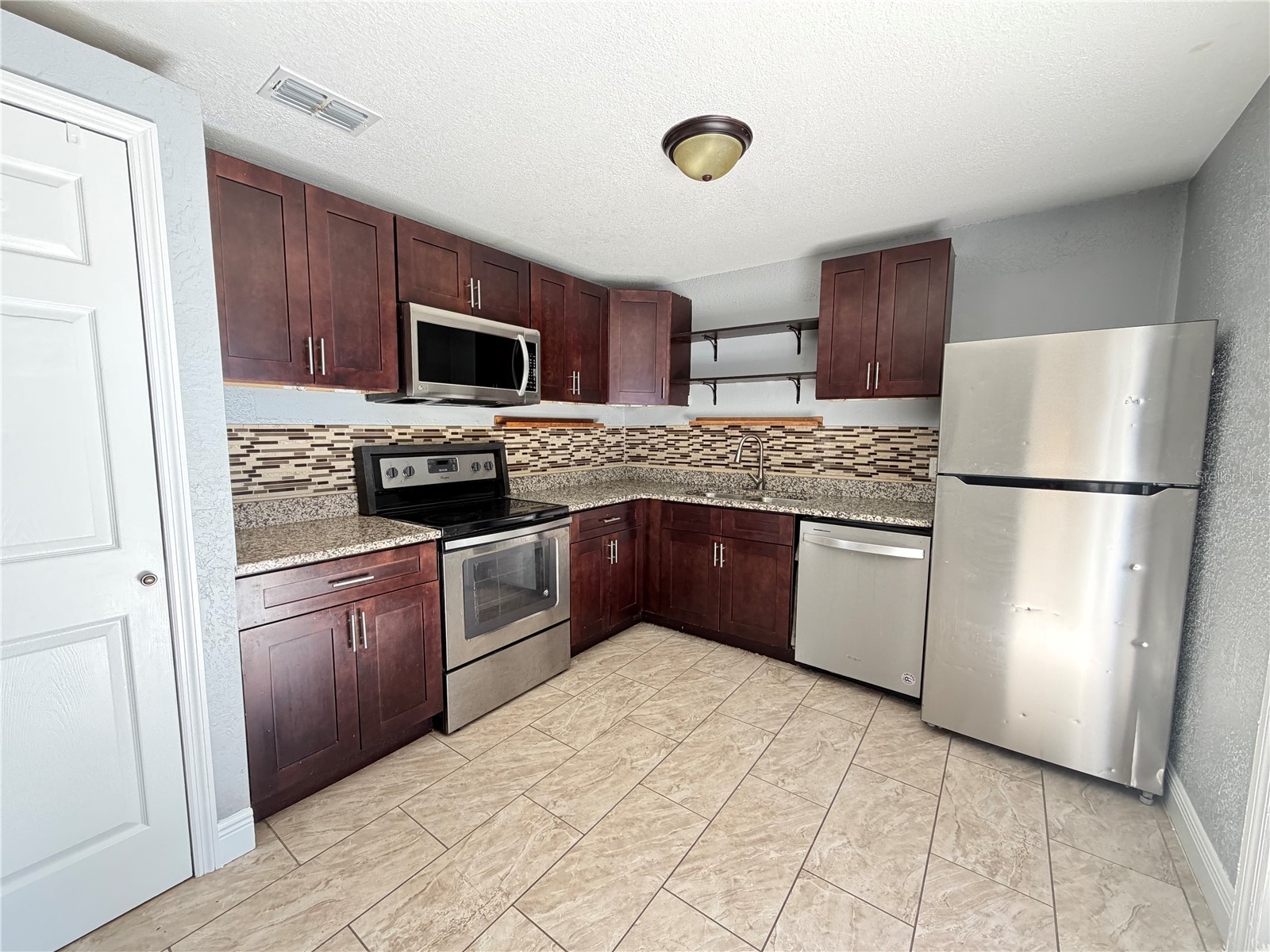 922 Martin Luther King Boulevard NE Winter Haven FL 33881 - LAKE IDYL S5141561 image5
