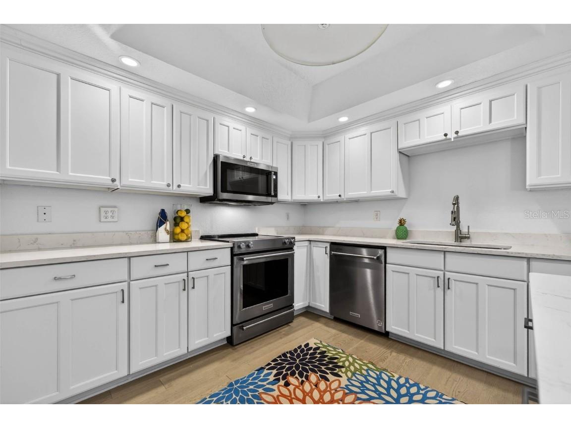 922 N Shore Drive NE Saint Petersburg FL 33701 TB8454038 image8